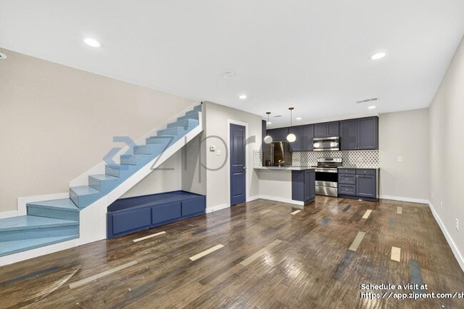 Building Photo - 12834 Midway Rd Building Photo - 12834 Midway Rd