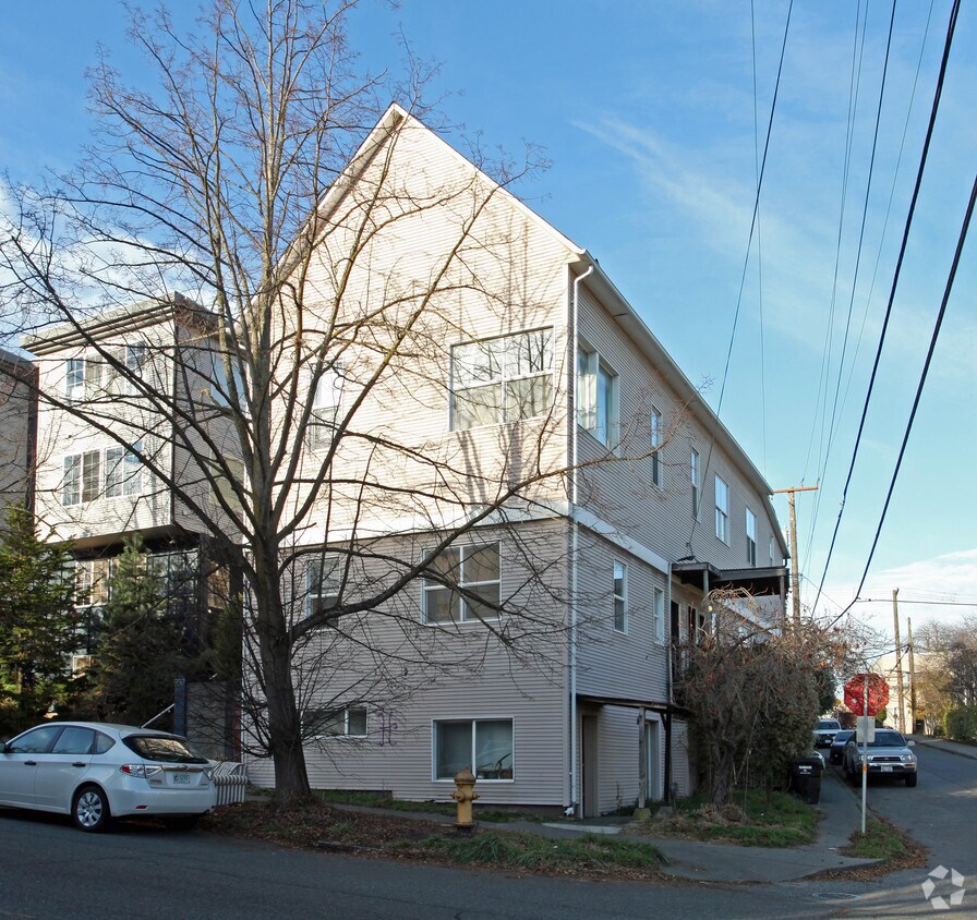 3501 Albion Pl N, Seattle, WA 98103 Apartments in Seattle, WA