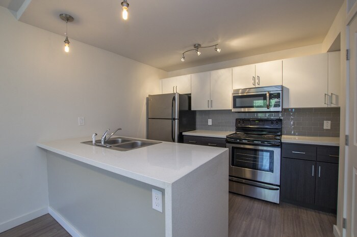 Primary Photo - Downstairs, End Unit 2 bed/ 1 bath