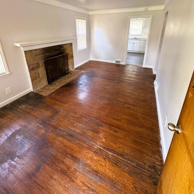 Foto del edificio - 18286 Oakfield Ave