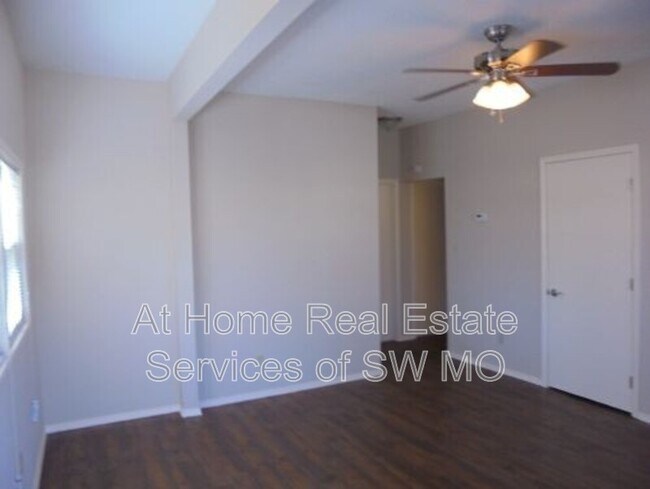 Foto del edificio - 646 S Grant Ave