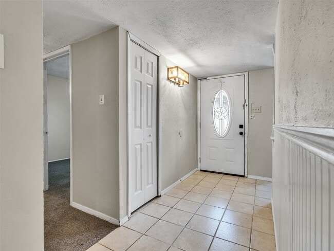 Building Photo - 17323 Glenpatti Dr