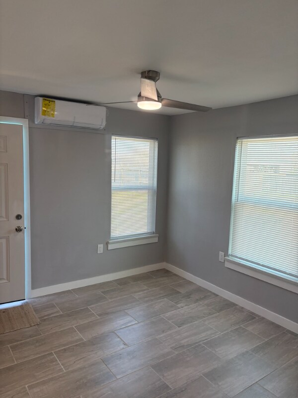 Foto del edificio - 519 Claride St