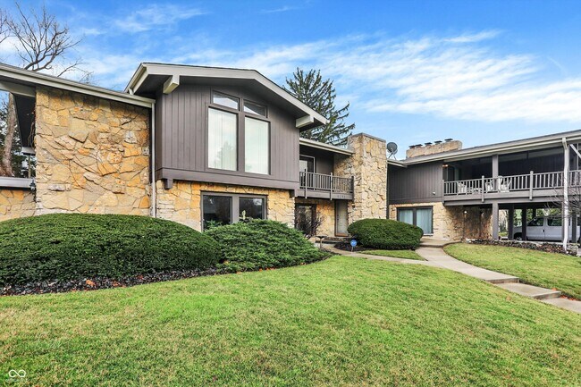 Foto del edificio - 5212 Nob Ln