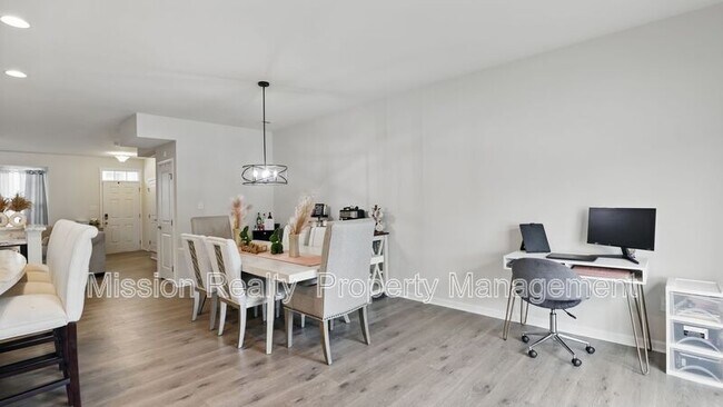 Foto del edificio - 11512 Claimont Mill Dr