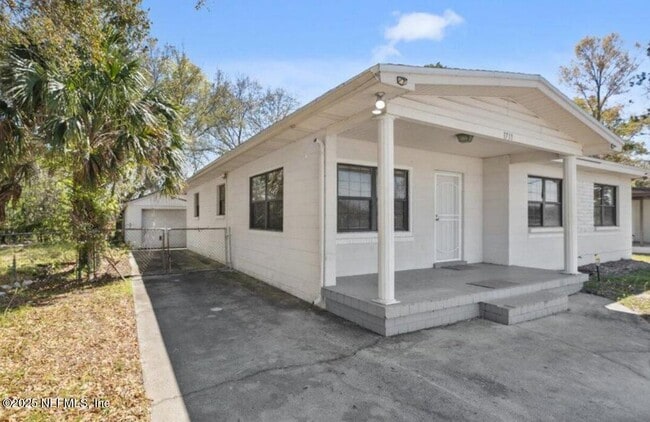Building Photo - 1731 Melson Ave