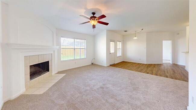 Foto del edificio - 20226 Sunset Ranch Dr
