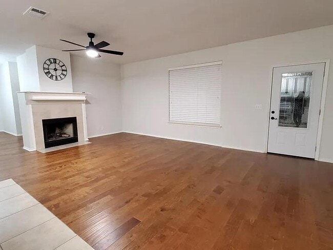 Building Photo - 17012 Ocelot Way