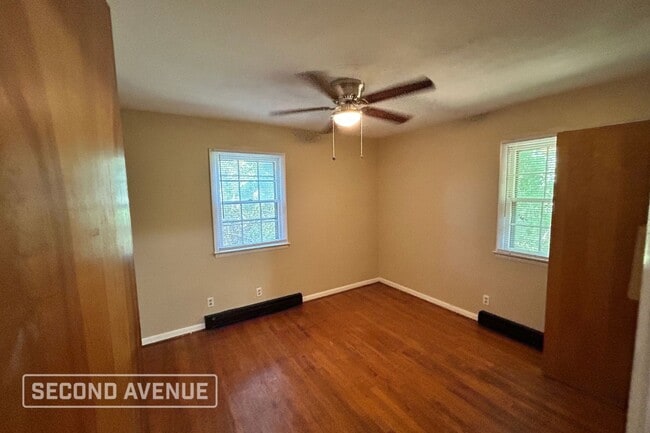 Building Photo - 296 Channing Dr