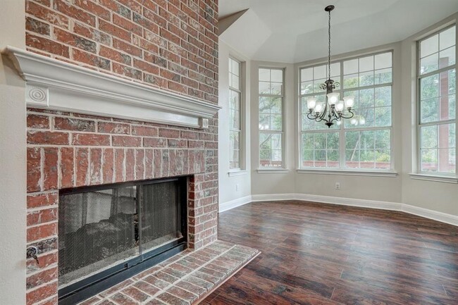 Building Photo - 6526 Lost Horizon Dr