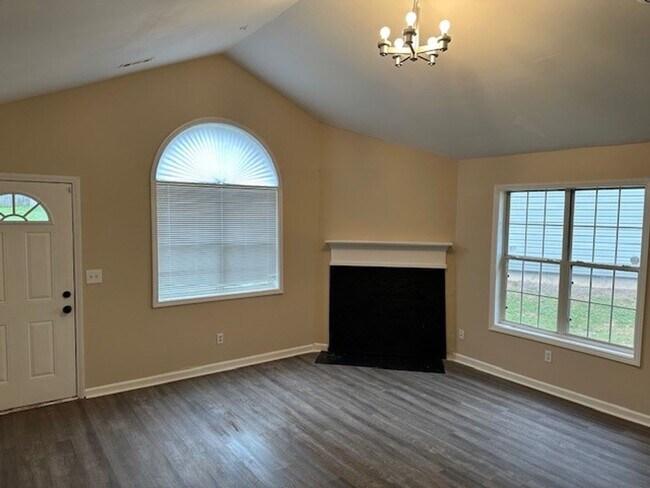 Building Photo - BELOW MARKET RENT!