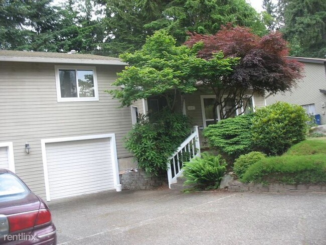 Building Photo - 3 br, 2.5 bath House - 5217 SW 326th St