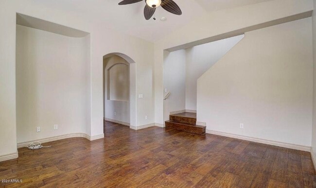 Foto del edificio - 2347 W Dusty Wren Dr