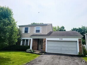 Building Photo - 719 Radnor Dr