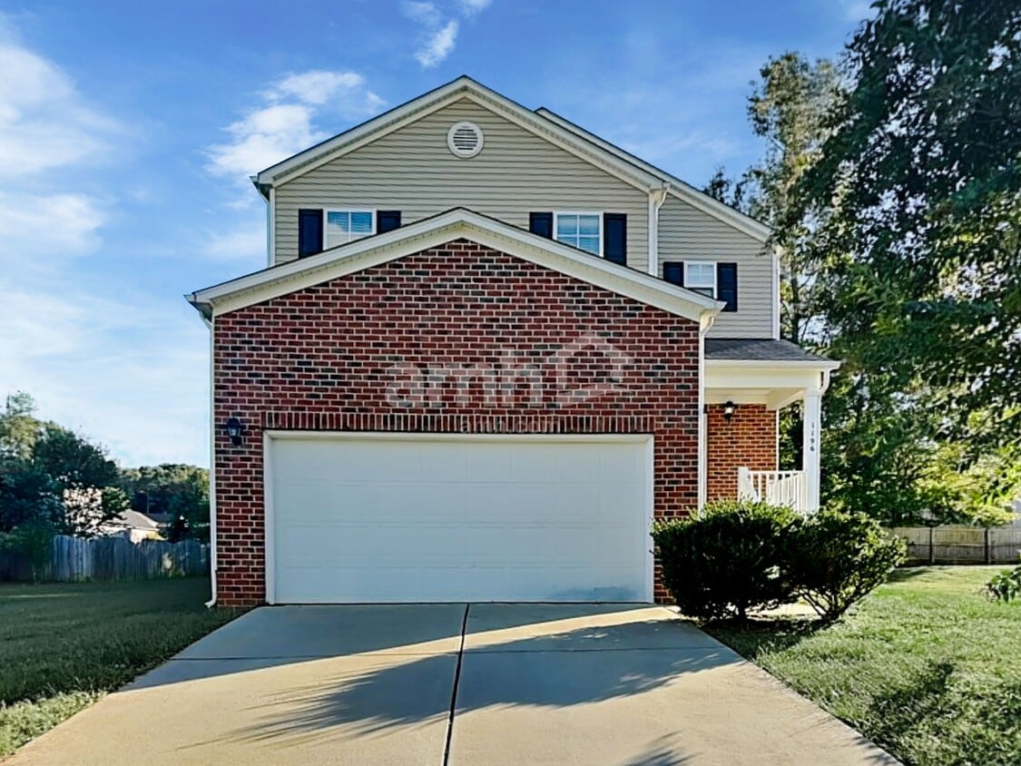 1196 Summerfield Lane E House Rental in Creedmoor, NC