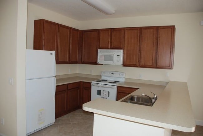 Building Photo - 4766 Everglades Cir