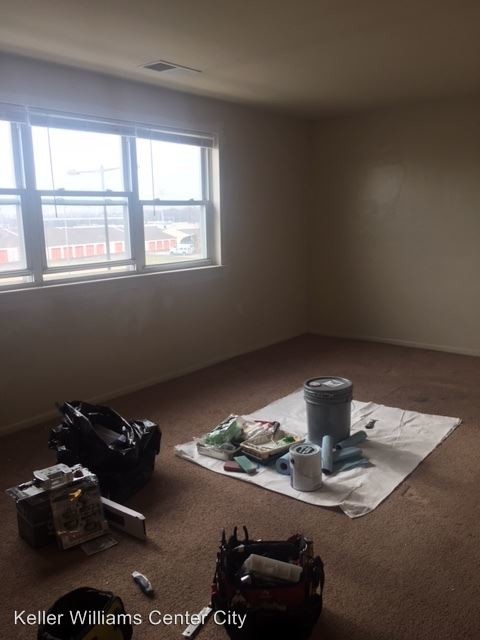 Building Photo - 7021 Lindbergh Blvd
