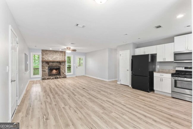 Foto del edificio - 2467 Verner Rd NW