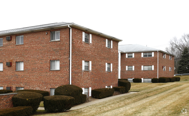 Building Photo - Concord Square Apartments