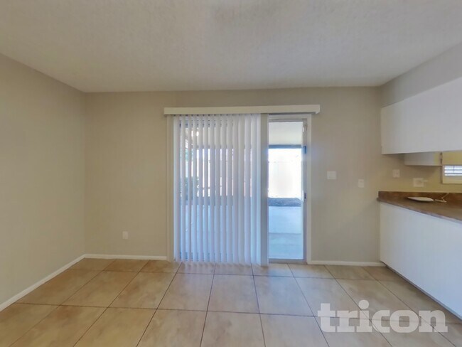 Foto del edificio - 3729 W North Ln