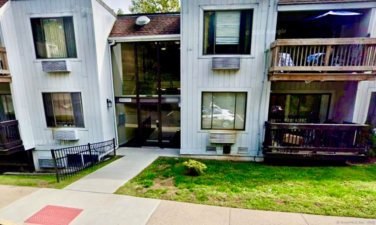 Foto principal - 175 Mill Pond Rd