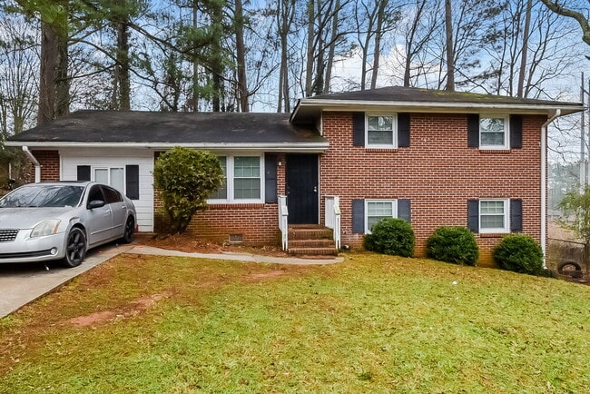 Building Photo - 989 Juniper Cir
