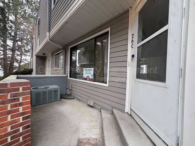 Photo - 26 S Nome St Townhome