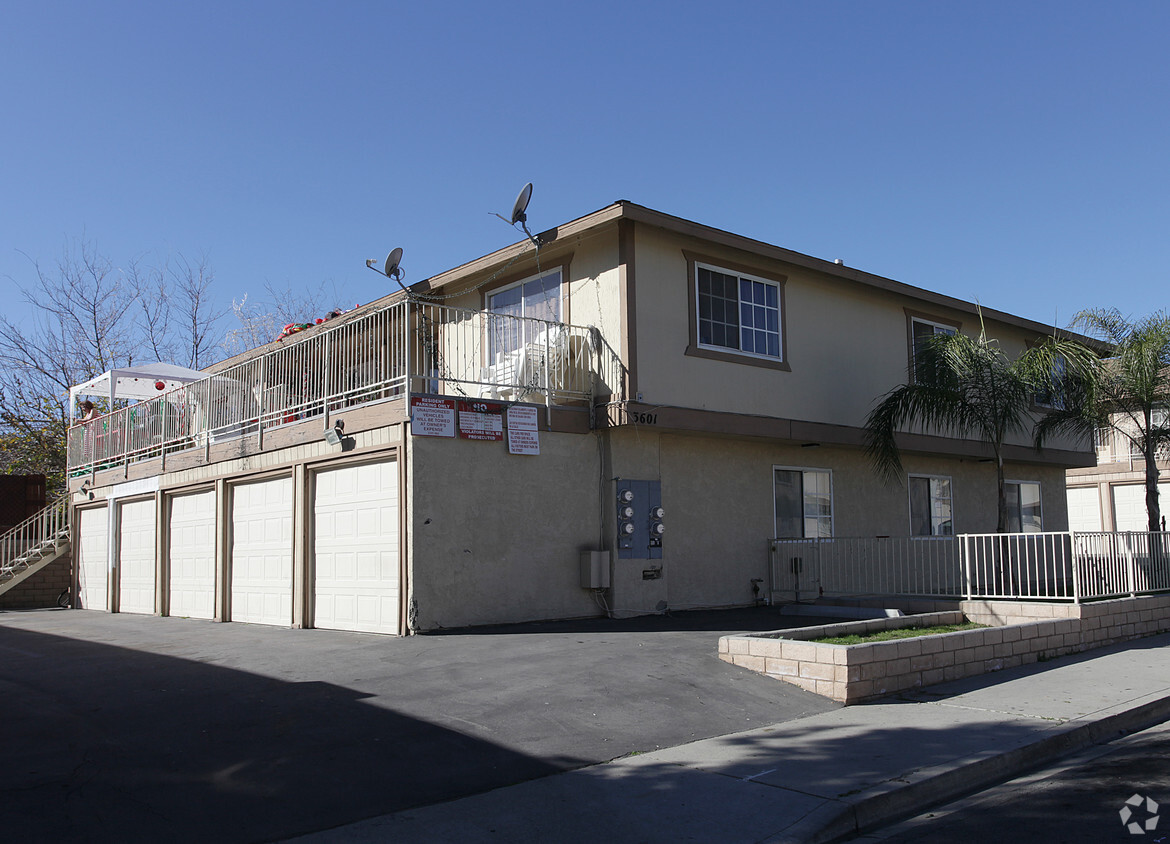 Primary Photo - 3601 Nashland Ave