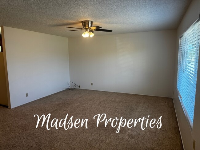 Building Photo - 2227 Stump Dr