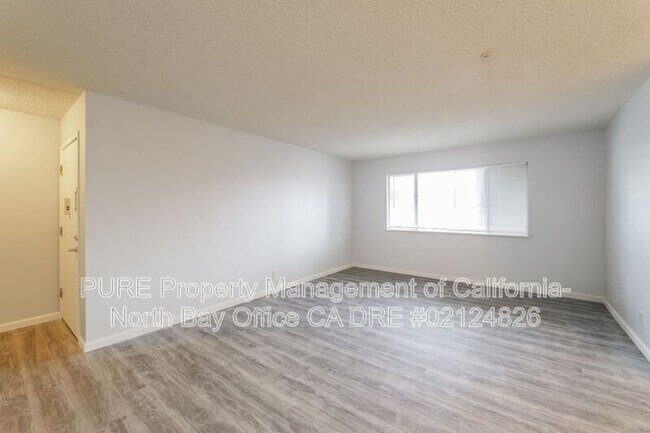 Building Photo - 2120 Sonoma Ave