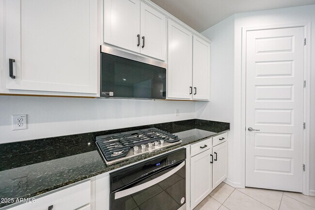 Foto del edificio - 28500 N 134th Ave