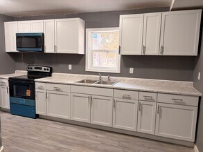 Building Photo - 15 O'Sage Ave