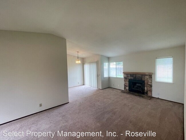 Building Photo - 3 br, 2 bath House - 2226 Americana Drive