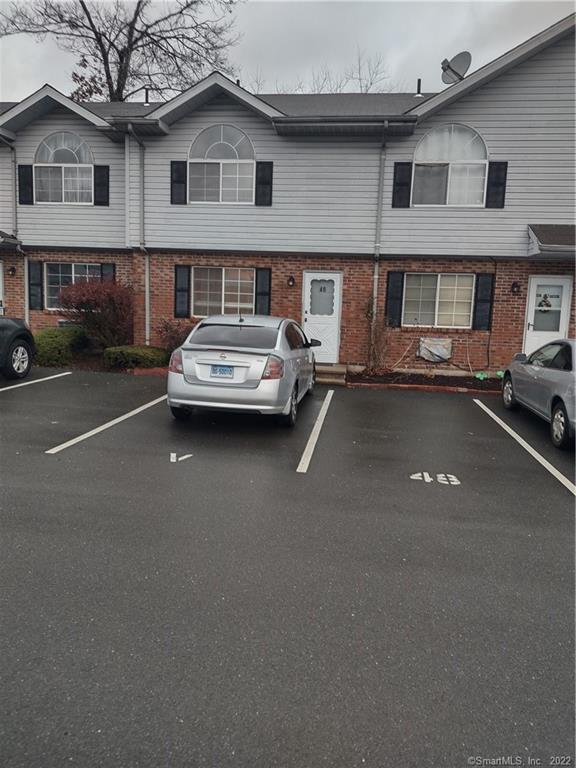 975 Meriden Rd Unit 48, Waterbury, CT 06705 Condo for Rent in