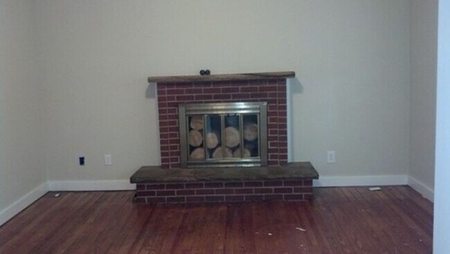 Building Photo - 11318 E Park St