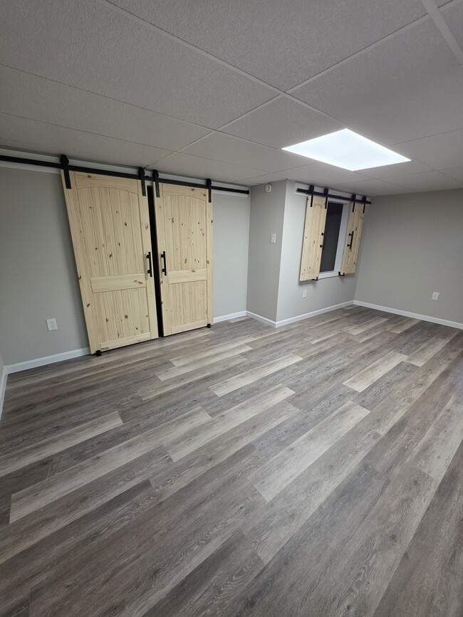 Building Photo - 1110 Pines Rd