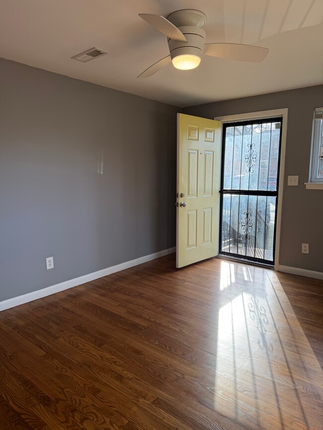 Photo - Clifton Place House