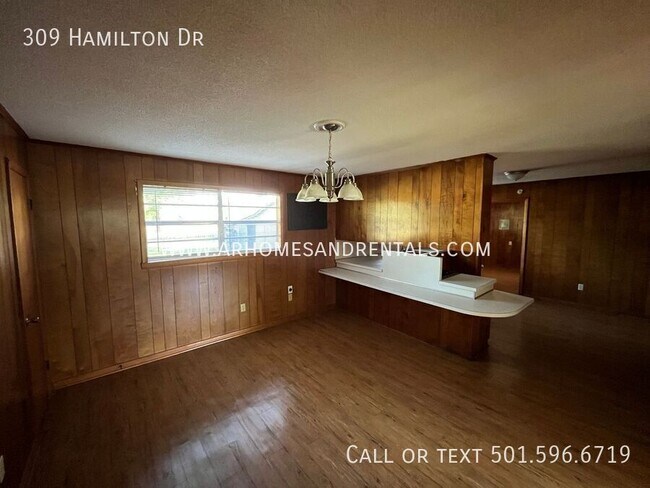 Foto del edificio - 309 Hamilton Dr