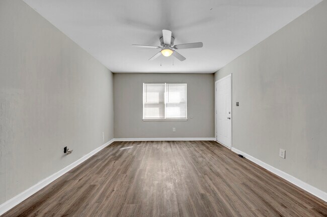 Foto del edificio - 1001 21st Street Ensley