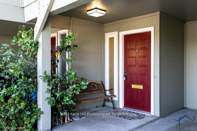Foto del edificio - 4032 Farm Hill Blvd