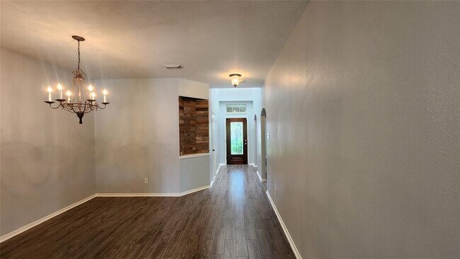 Foto del edificio - 11902 White Water Bay Dr