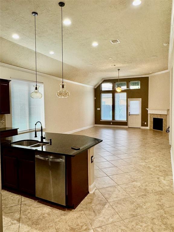 Foto del edificio - 8126 W Pine Creek Bend