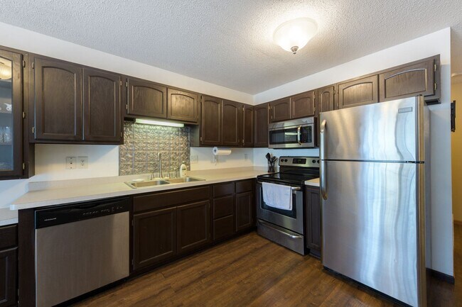 Building Photo - 2 br, 2 bath House - 348 Gironde Ct