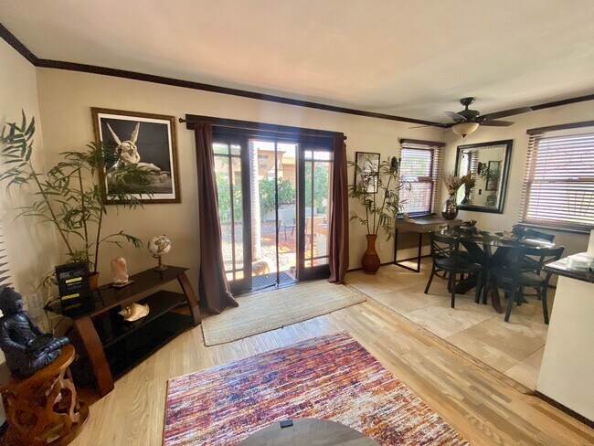 Living and dining room - 1626 Reed Ave