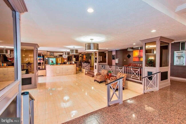 Foto del edificio - 1021 Arlington Blvd