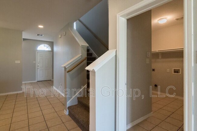 Building Photo - 8512 Prairie Wind Trail