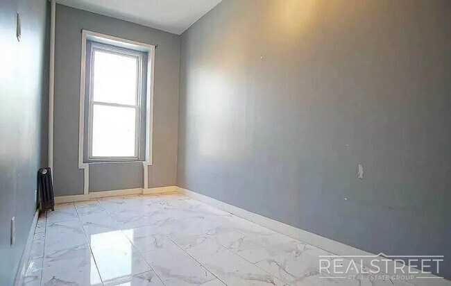 Foto del edificio - Gates Avenue