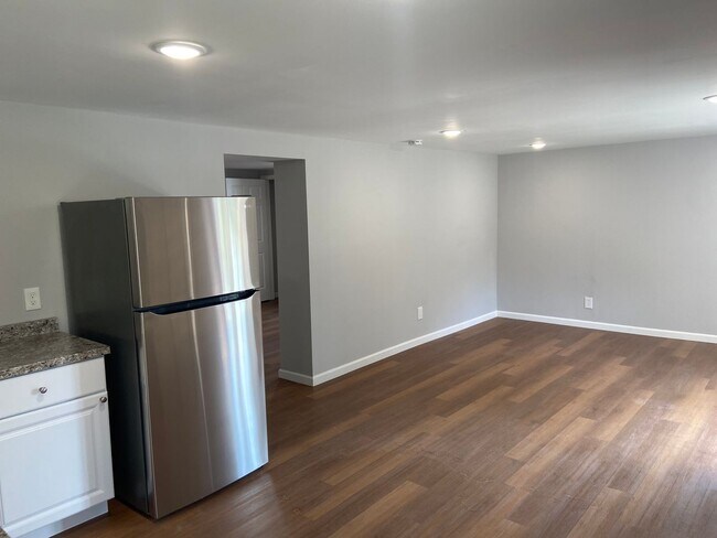 Foto del edificio - Cozy 1 BR/BA, Waiting for you to call home!