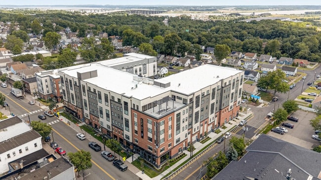 Building Photo - The Park at Fords Corner