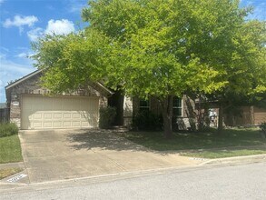 Building Photo - 13717 Long Shadow Dr